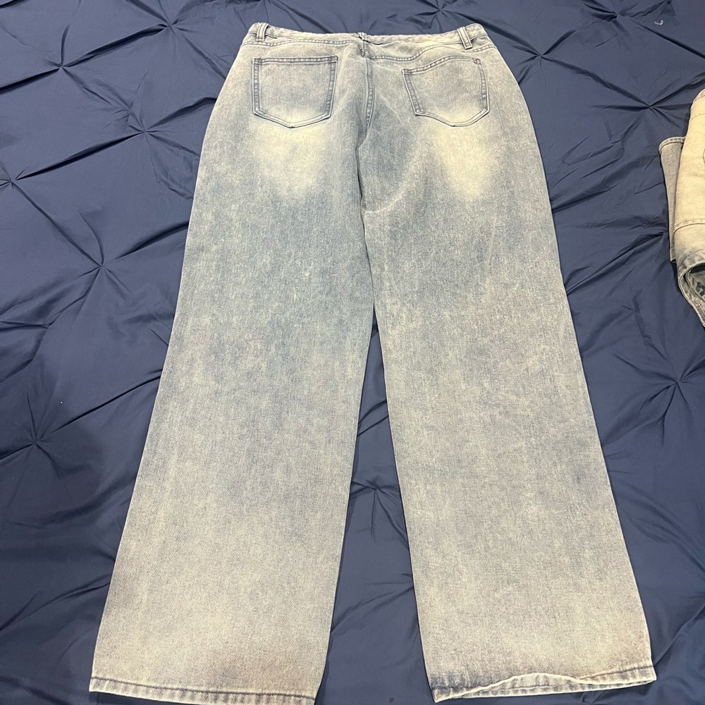 Shape Acid Wash Denim Set – Crop Top & Flare Jeans - Picture 6 of 8